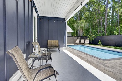 Experience elevated coastal living in this exceptional luxury - photo 25