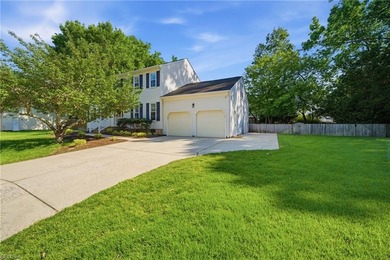 This move-in-ready 5-bedroom home is tucked away on a quiet - photo 3