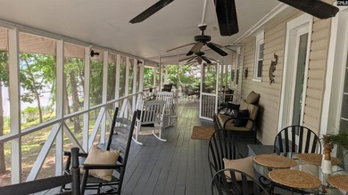 Perfect weekender or permanent residence on Lake Wateree! 3 - photo 7