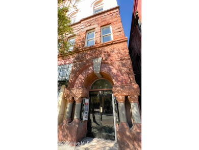 Experience the ideal blend of historic charm and modern comfort