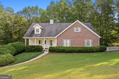 Lake Home For Sale in Hampton, Georgia