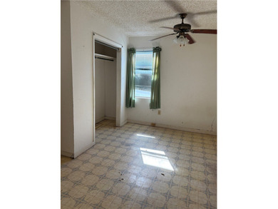 Must see!! Investor opportunity! Prime location near downtown - photo 13