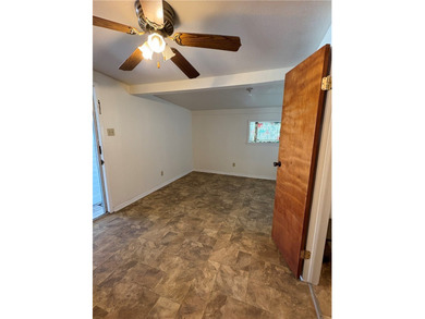 Must see!! Investor opportunity! Prime location near downtown - photo 14