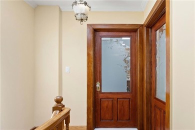 Discover this stunning one-family detached home on a 40x100 lot - photo 31
