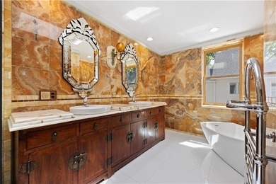 Discover this stunning one-family detached home on a 40x100 lot - photo 33