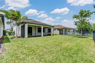 Welcome to this two-story residence located in Fields in Lake - photo 34