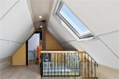 Discover this stunning one-family detached home on a 40x100 lot - photo 36