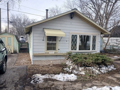 Crystal Lake Home For Sale in Crystal Lake Illinois