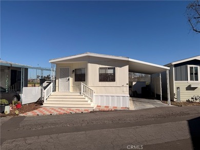 Located in the desirable Beachview Mobile Home Park, this - photo 1