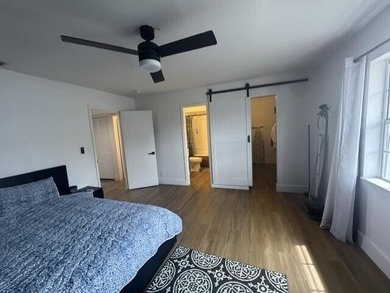 Amazing 3 Beds/2.5 Baths townhouse in Arrowhead Golf & Tennis - photo 10