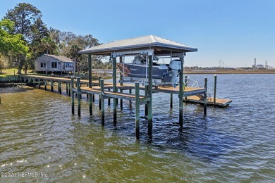 Multiple Offers.Waterfront Retreat on Private Island! Tucked - photo 4