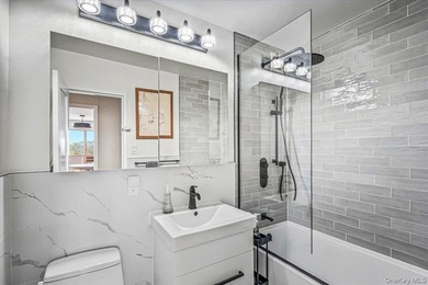 Rare Opportunity Luxury 2 Bedroom Deluxe Coop . Centrally - photo 11