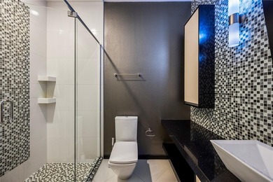There are homes that impress, and then there are estates that - photo 20