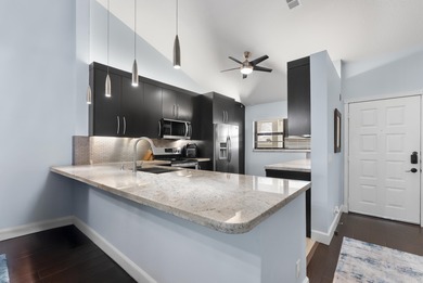 (private lake, pond, creek) Condo For Sale in Palm Beach Gardens Florida