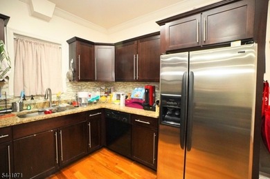 PRICE TO SELL: Maximize your living space in this exceptionally - photo 6