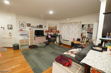 PRICE TO SELL: Maximize your living space in this exceptionally - photo 8