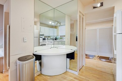 Beautifully maintained 3-bedroom townhouse in a sought-after 55+ - photo 13