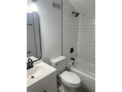 This beautiful home has a lot to offer and is ready for you to - photo 22