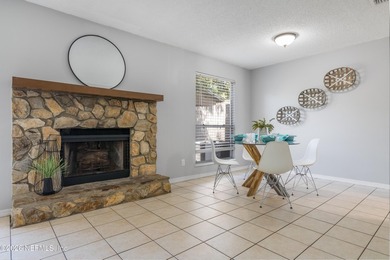 Discover your dream home in an unbeatable location! This - photo 3