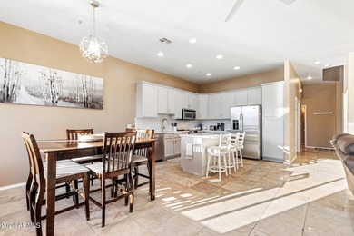 PREMIUM FURNISHED !! WATERFRONT W/EXPANSIVE LAKESIDE VIEWS! This - photo 5