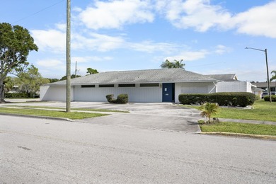 2,100 sq ft free standing medical office building. Ideal for a - photo 1