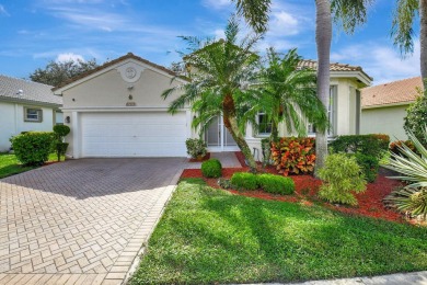 (private lake, pond, creek) Home For Sale in Boynton Beach Florida