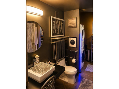 Welcome to urban living in the heart of downtown St. Paul! This - photo 11