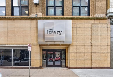 Welcome to urban living in the heart of downtown St. Paul! This - photo 18