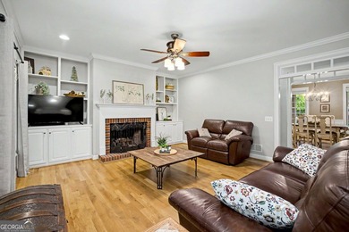 Beautiful, updated Cape Cod on Finished Basement in Lake Redwine - photo 12