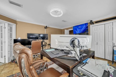 Waterfront in the heart of Destin. This spacious lakefront home - photo 13