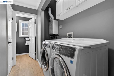 OPEN HOUSE! 6/6 1:30 PM to 4PM Located on a quiet cul-de-sac on - photo 22