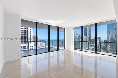 Stunning high-floor corner residences at Reach Brickell City - photo 2