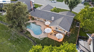 OPEN HOUSE! 6/6 1:30 PM to 4PM Located on a quiet cul-de-sac on - photo 31