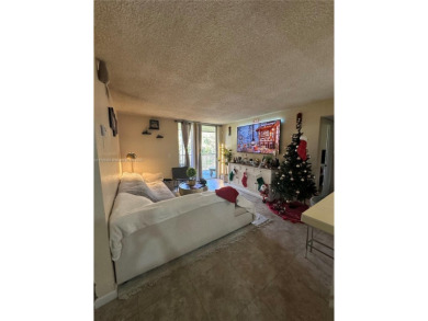 Lake Condo For Sale in Pompano Beach, Florida