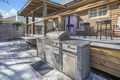 Waterfront in the heart of Destin. This spacious lakefront home - photo 32