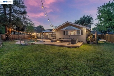 OPEN HOUSE! 6/6 1:30 PM to 4PM Located on a quiet cul-de-sac on - photo 38