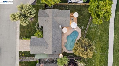 OPEN HOUSE! 6/6 1:30 PM to 4PM Located on a quiet cul-de-sac on - photo 41