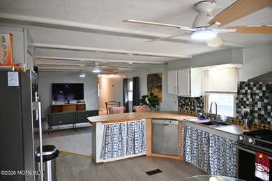 This affordable home located at Pine Acres Manor community. This - photo 7