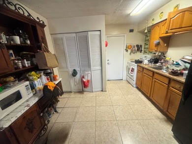 Pending contract, accepting backup offers! Excellent - photo 8