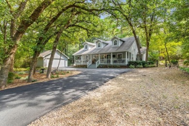 Holly Lake Ranch / Holly Lake Home For Sale in Holly Lake Ranch Texas