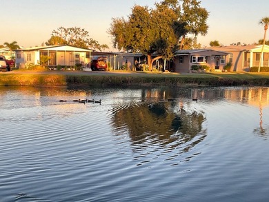 Stunning 3-Bedroom, 2-Bath Home with Lake View in Colony Cove - - photo 10