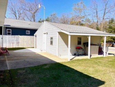Cedar Lake Blue Water Escape - photo 15