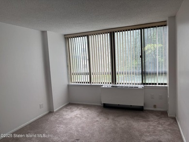 FABULOUS LUXURY LIVING, HI-RISE CONDO FEATURES- CERAMIC TILE - photo 11