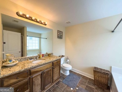 Experience the ultimate in modern ranch-style living with this - photo 12