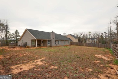 Experience the ultimate in modern ranch-style living with this - photo 14