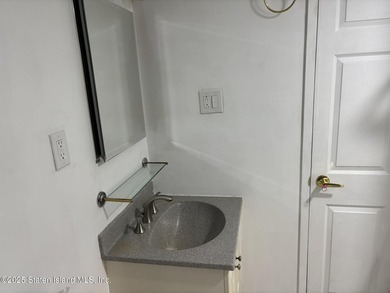 FABULOUS LUXURY LIVING, HI-RISE CONDO FEATURES- CERAMIC TILE - photo 16