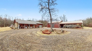 Sportsman's Paradise! 14 Acres on a park-like setting less than - photo 6