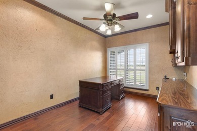 Spacious 4-bedroom, 3.5-bath luxury single-owner home situated - photo 17