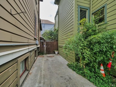 Amazing historical property in downtown Oakland, featuring three - photo 33