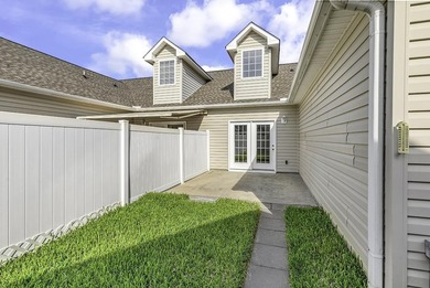 Welcome to this charming 3-bedroom, 2-bath home featuring a - photo 33